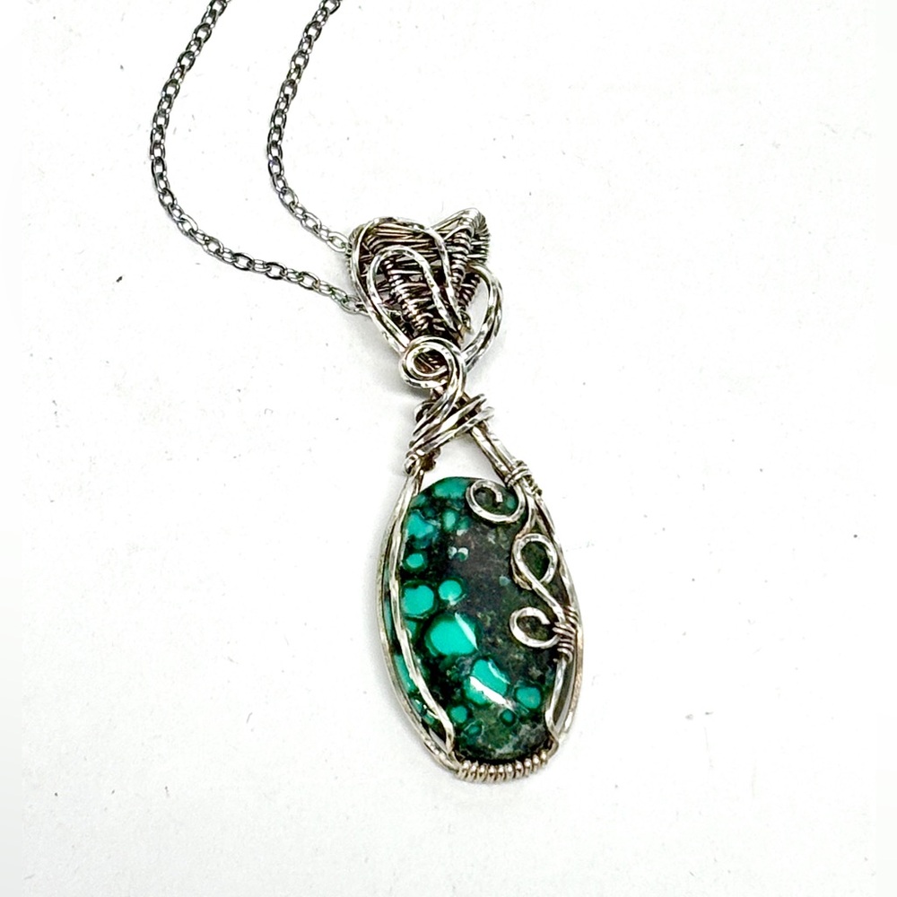 HAND CRAFTED Hubei Turquoise Silver Filled Pendant Necklace, Handmade Jewelry